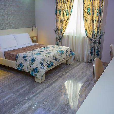 Hotel Vila Koral Дуррес Экстерьер фото
