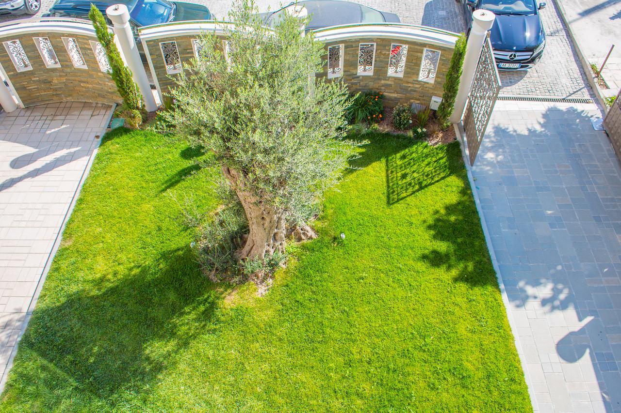 Hotel Vila Koral Дуррес Экстерьер фото