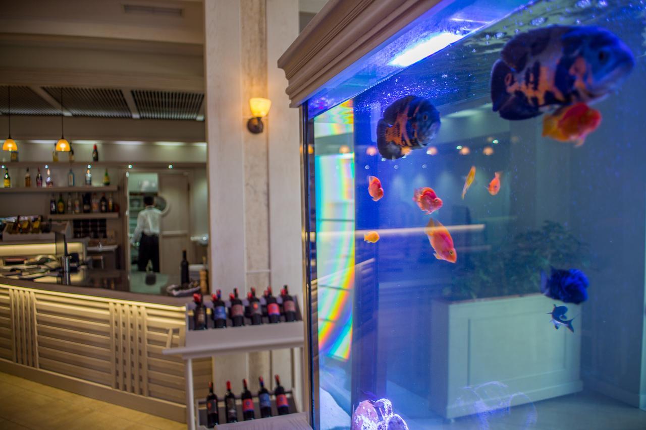 Hotel Vila Koral Дуррес Экстерьер фото
