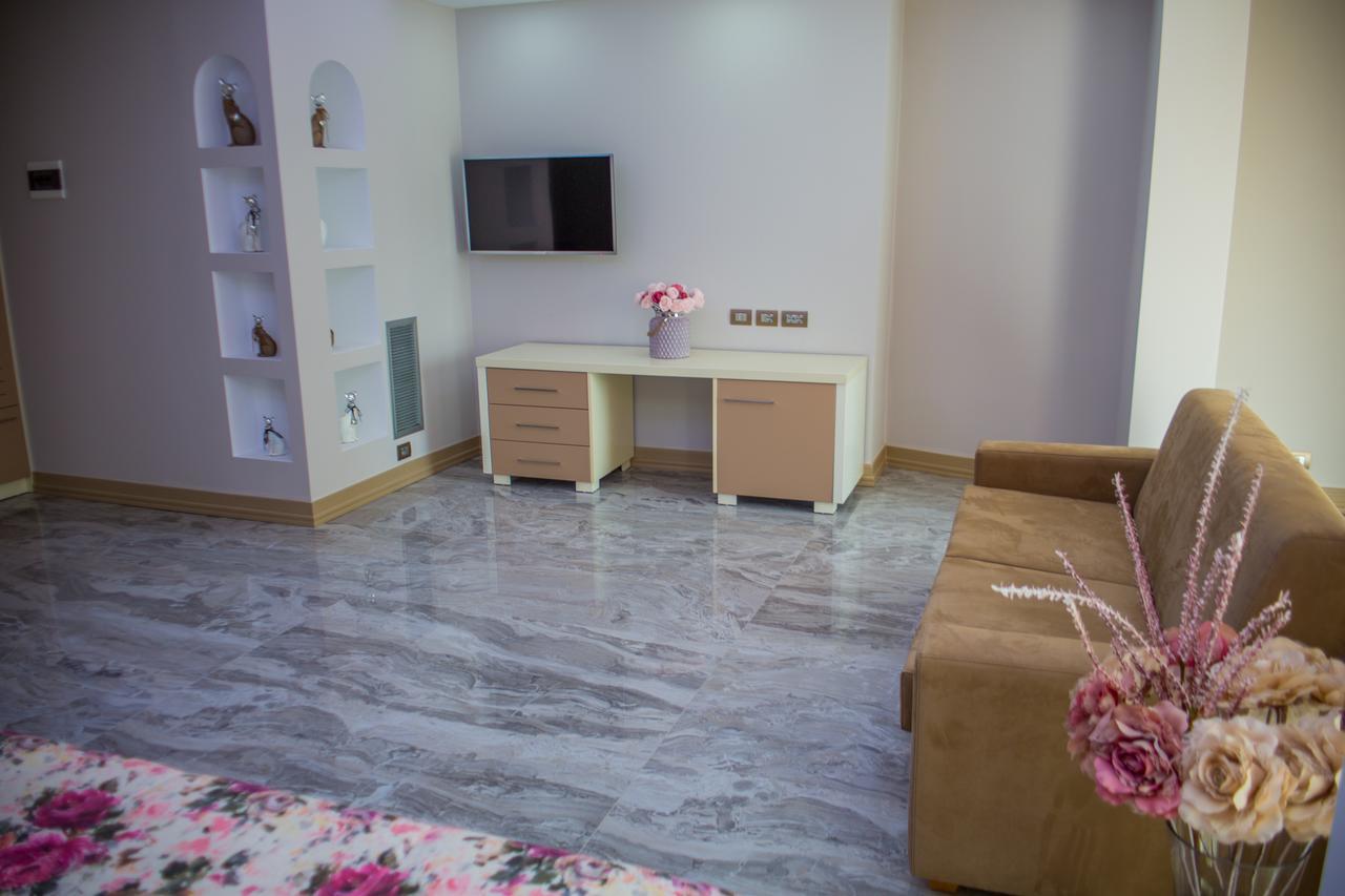 Hotel Vila Koral Дуррес Экстерьер фото