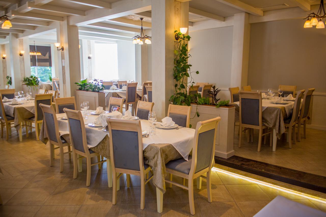 Hotel Vila Koral Дуррес Экстерьер фото